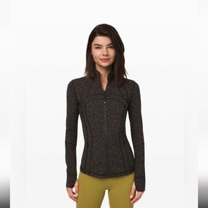 Lululemon Define Jacket in Luxtreme